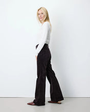 Load image into Gallery viewer, GRACE &amp; MILA | Alban Straight Corduroy Pant | Aubergine