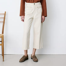Load image into Gallery viewer, GRACE &amp; MILA | Johan High Rise Cropped Jeans | Sand