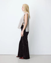 Load image into Gallery viewer, GRACE &amp; MILA | Argan Sleeveless Crew Neck Knit Sweater | Greige