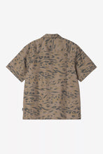 Load image into Gallery viewer, CARHARTT WIP | S/S Travon T-Shirt Duck Feather Print | Cypress/Black