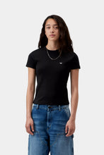 Load image into Gallery viewer, CARHARTT WIP | W' S/S Small Heart Patch T-Shirt | Black &amp; Black