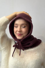 Load image into Gallery viewer, ØST LONDON | Rikke Balaclava | Burgundy