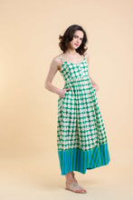 Load image into Gallery viewer, DREAM | Juniper Dress | Popole Green