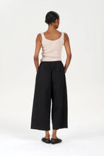 Load image into Gallery viewer, KOMODO | Cove Vest | Sand