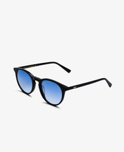 Load image into Gallery viewer, MESSYWEEKEND | New Depp Sunglasses | Black/Gradient Blue