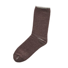 Load image into Gallery viewer, NISHIGUCHI KUTSUSHITA | Silk Cotton Lounge Socks | Mocha Brown