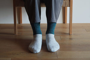 NISHIGUCHI KUTSUSHITA | Oslo Mohair Wool Pile Socks | T-Green