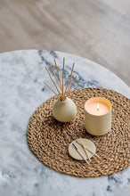 Load image into Gallery viewer, OSMOLOGY BY AERY | Candle | Himalayan Cedarleaf