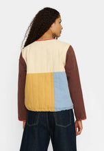 Load image into Gallery viewer, SELFHOOD | 77360 Quilted Block Jacket | Off-White