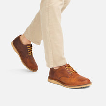 Load image into Gallery viewer, RED WING | Weekender Oxford 3604 | Copper Rough &amp; Tough Leather