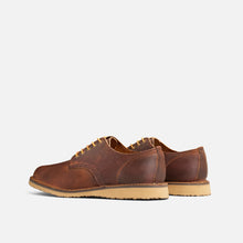 Load image into Gallery viewer, RED WING | Weekender Oxford 3604 | Copper Rough &amp; Tough Leather