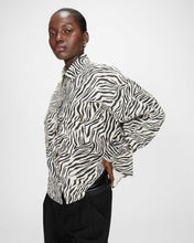Load image into Gallery viewer, GRACE &amp; MILA | Vana Printed Oversized Jacket | Zebra - LONDØNWORKS