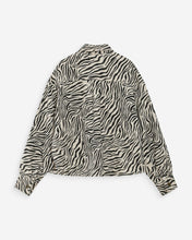 Load image into Gallery viewer, GRACE &amp; MILA | Vana Printed Oversized Jacket | Zebra - LONDØNWORKS
