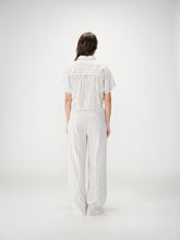 Load image into Gallery viewer, GRACE &amp; MILA | Wendee Shirt | Sand