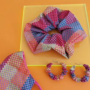 CUSTARD CLOTH | Oversized Scrunchie | Checkerboard - LONDØNWORKS