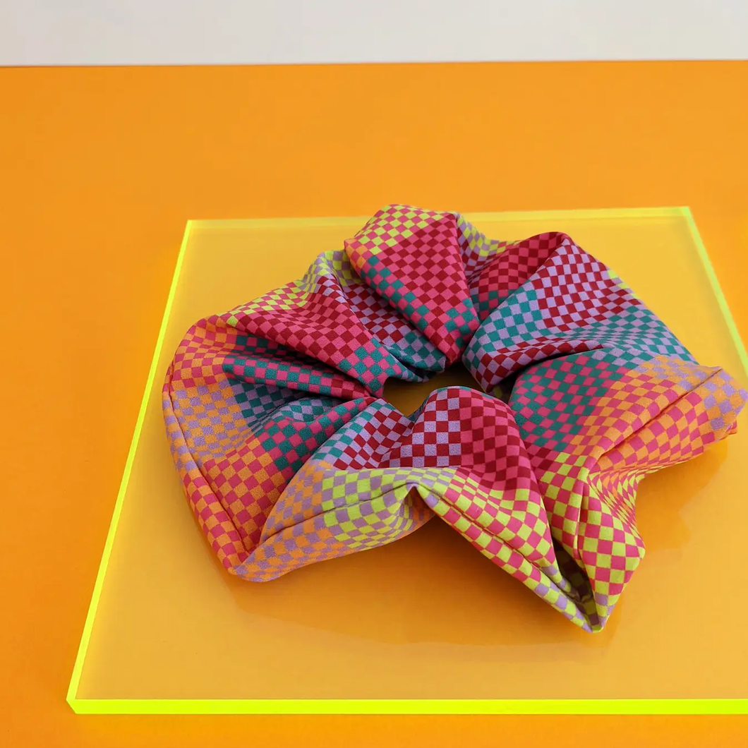 CUSTARD CLOTH | Oversized Scrunchie | Checkerboard - LONDØNWORKS