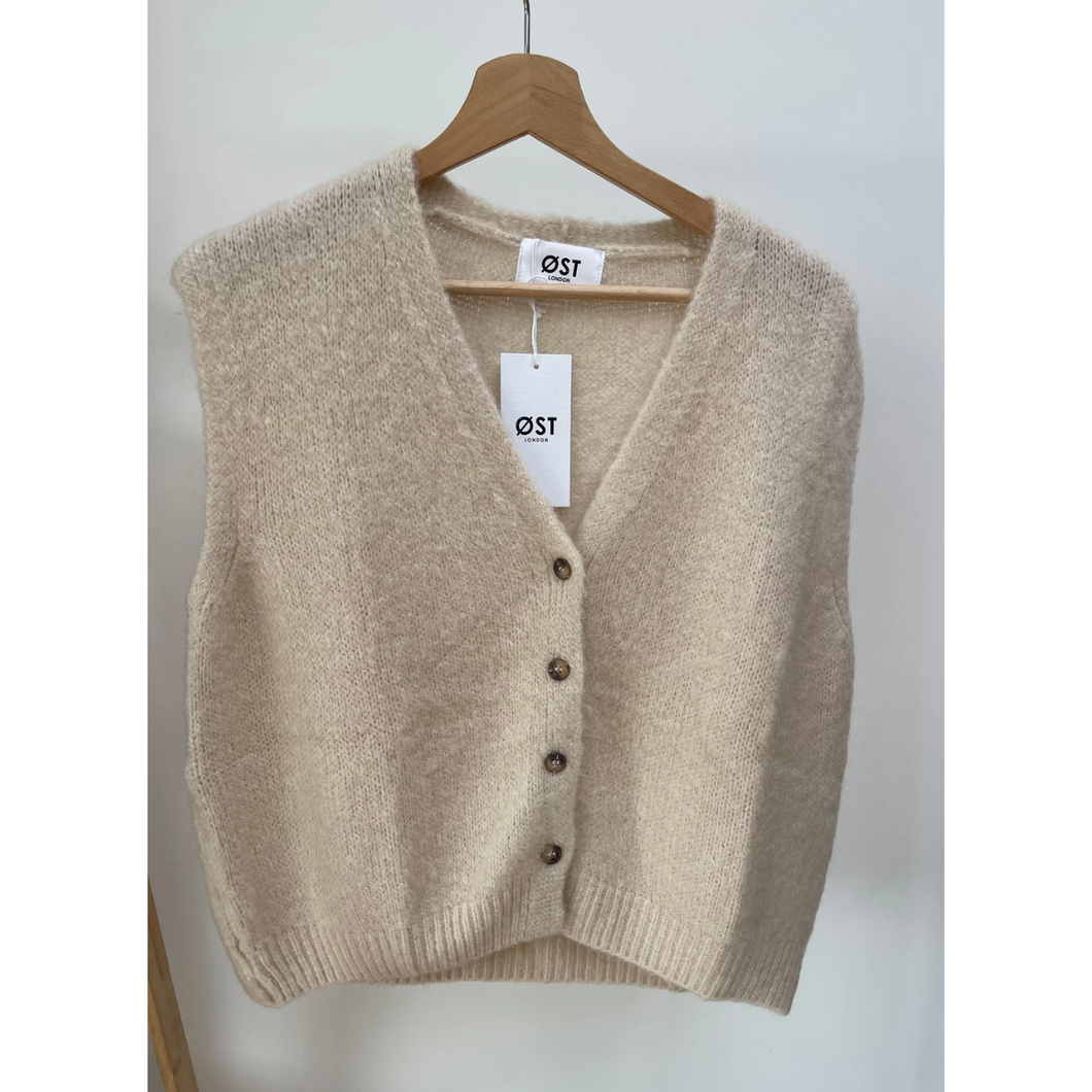 ØST LONDON | Erika Kid Mohair Vest | Cream - LONDØNWORKS