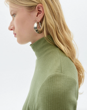 Load image into Gallery viewer, THINKING MU | Hemp Aine Top | Light Eucalyptus