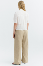 Load image into Gallery viewer, THINKING MU | Vainica Ane Blouse | White