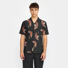 Load image into Gallery viewer, REVOLUTION | 3108 Cuban Shirt | Black