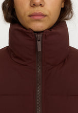 Load image into Gallery viewer, SELFHOOD | 77293 Short Puffer | Burgundy