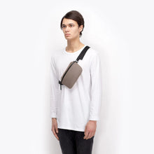 Load image into Gallery viewer, UCON ACROBATICS | Jona Medium Bag | Lotus Infinity Series | Dark Sand