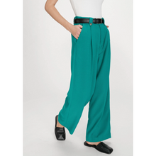 Load image into Gallery viewer, GRACE &amp; MILA | Pierre Tailored Pants | Green - LONDØNWORKS