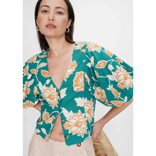 Load image into Gallery viewer, GRACE &amp; MILA | Vahe Short Patterned Blouse | Green - LONDØNWORKS