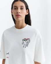 Load image into Gallery viewer, THINKING MU | Lena Tomatera T-Shirt | White