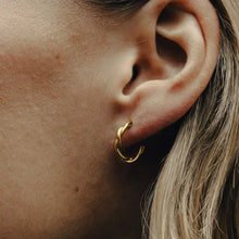 Load image into Gallery viewer, NORDIC MUSE | Small Entwined Latch Hoop Earrings | Gold - LONDØNWORKS