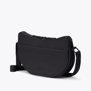 UCON ACROBATICS | Alva Medium Bag | Lotus Infinity Series | Black