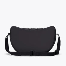 Load image into Gallery viewer, UCON ACROBATICS | Alva Medium Bag | Lotus Infinity Series | Black