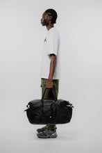 Load image into Gallery viewer, ELLIKER | Arten Holdall 56L Bag | Black