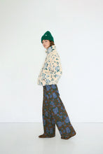 Load image into Gallery viewer, THE TINY BIG SISTER | Roses Sherpa Jacket | Vanilla - LONDØNWORKS