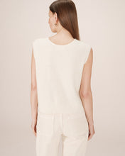 Load image into Gallery viewer, GRACE &amp; MILA | Santa Cardigan | Ivory - LONDØNWORKS