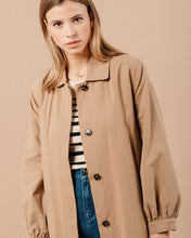 Load image into Gallery viewer, GRACE &amp; MILA | Mardi Trench Coat | Camel - LONDØNWORKS