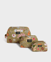 Load image into Gallery viewer, WOUF | Toiletry Large Bag | Tender
