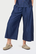 Load image into Gallery viewer, KOMODO | Dani Coulotte Trousers | Mid Wash