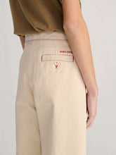 Load image into Gallery viewer, BOBO CHOSES | Twill Pleated Barrel Pants | Ecru