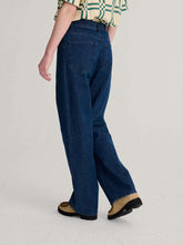 Load image into Gallery viewer, BOBO CHOSES | Embroidery Washed Mid-Waist Jeans | Blue