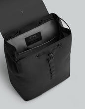 Load image into Gallery viewer, GASTON LUGA | Däsh Bucket Backpack  | Black - LONDØNWORKS