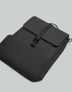 GASTON LUGA | Däsh Bucket Backpack  | Black - LONDØNWORKS