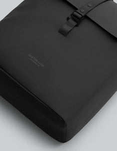 GASTON LUGA | Däsh Bucket Backpack  | Black - LONDØNWORKS