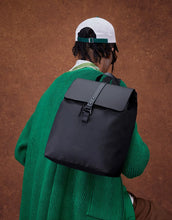 Load image into Gallery viewer, GASTON LUGA | Däsh Bucket Backpack  | Black - LONDØNWORKS