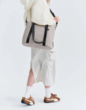 Load image into Gallery viewer, GASTON LUGA | Däsh Shopper | Taupe - LONDØNWORKS