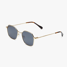 Load image into Gallery viewer, BARNER | Trastevere | Sunglasses | Bright Gold