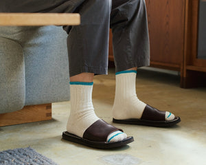 NISHIGUCHI KUTSUSHITA | Boston Silk Cotton Socks | Marshmallow Cream