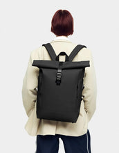 Load image into Gallery viewer, GASTON LUGA | Rullen Backpack 13&quot; | Black - LONDØNWORKS