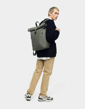 Load image into Gallery viewer, GASTON LUGA | Rullen Backpack 13&quot; | Olive - LONDØNWORKS