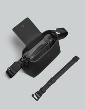 Load image into Gallery viewer, GASTON LUGA | Spläshini Bag | Black - LONDØNWORKS